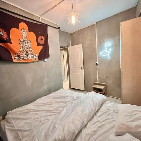 Besiktas Merkezi Konumda Minimal Daire *